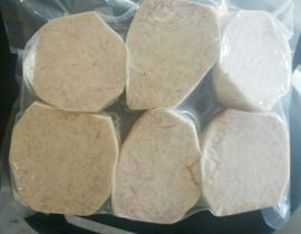 Khoai môn gọt vỏ